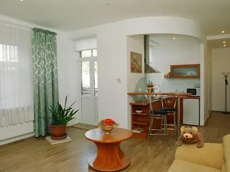 Bed and Breakfast Hotel B&B Riga 2*